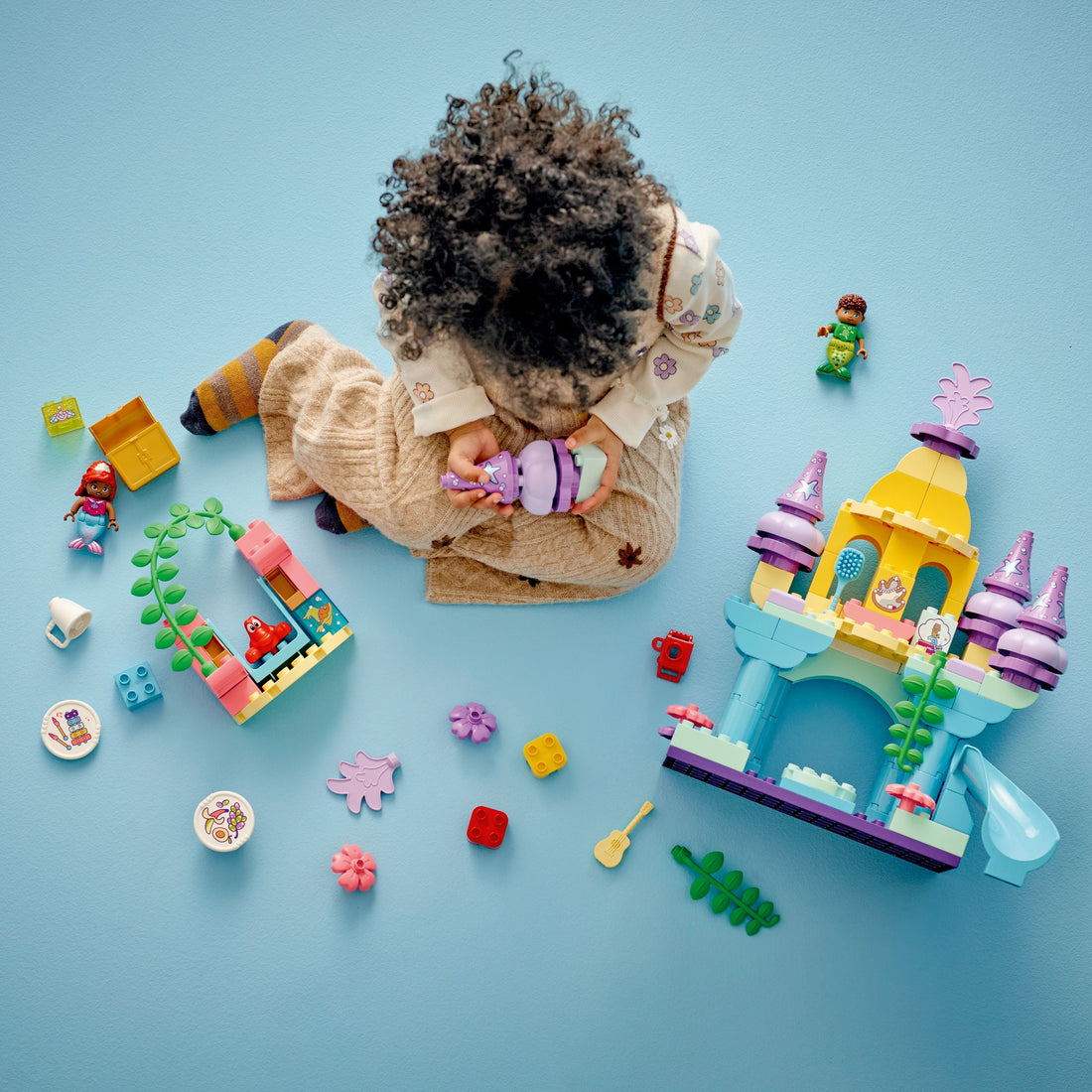 LEGO pijn: Waarom een LEGO steentje zo'n pijnlijke ervaring is.