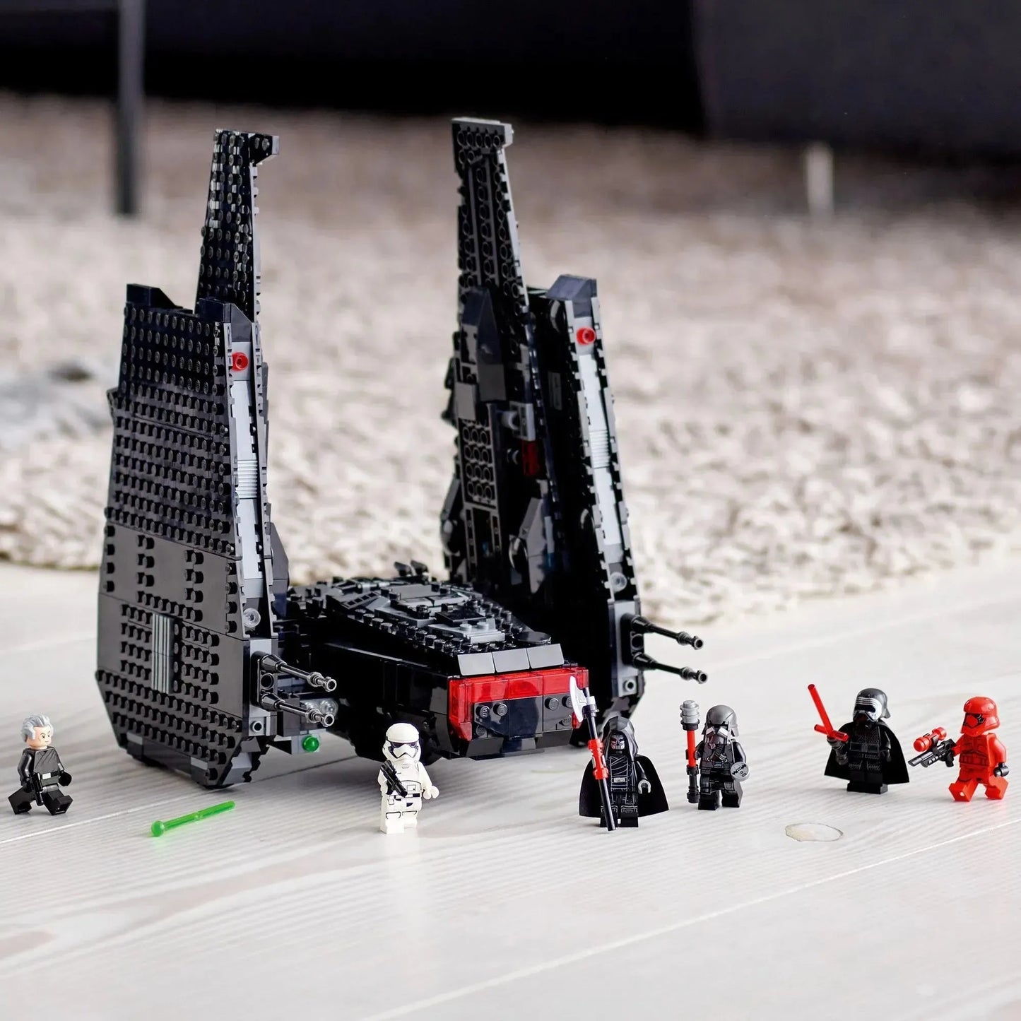 LEGO Kylo Ren's shuttle inclusief Kylo Ren, Pryde, Sith, Troopers en Knights 75256 StarWars