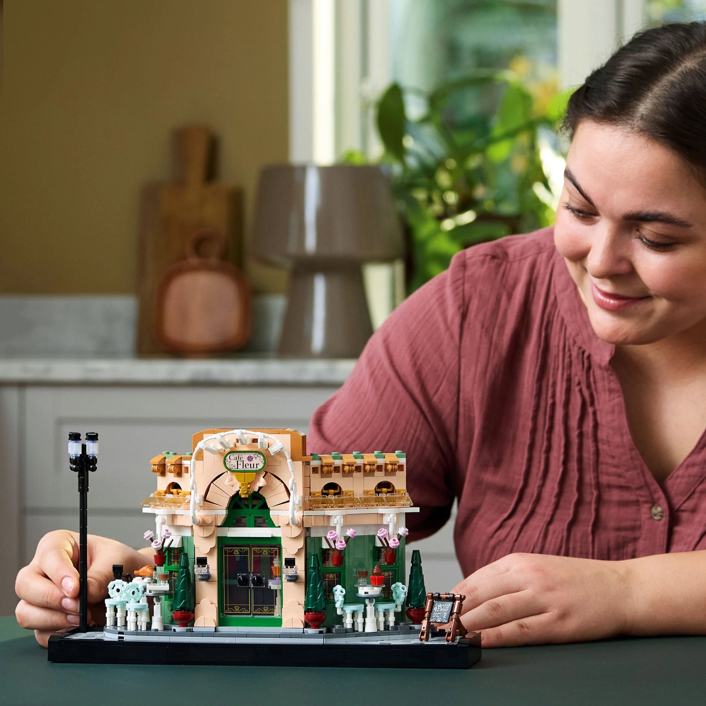 LEGO French Cafe 10362 Icons
