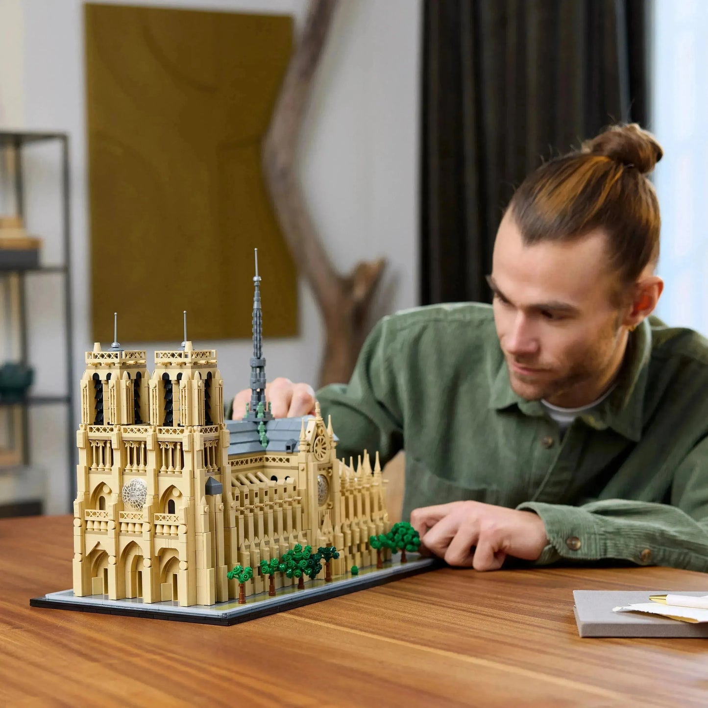 LEGO The Notre-Dame de Paris 21061 Architecture