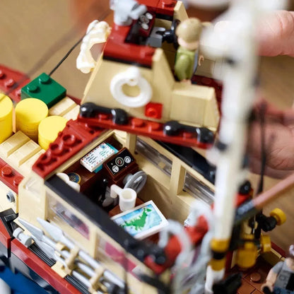 LEGO Jaws Movie set 21350 Ideas