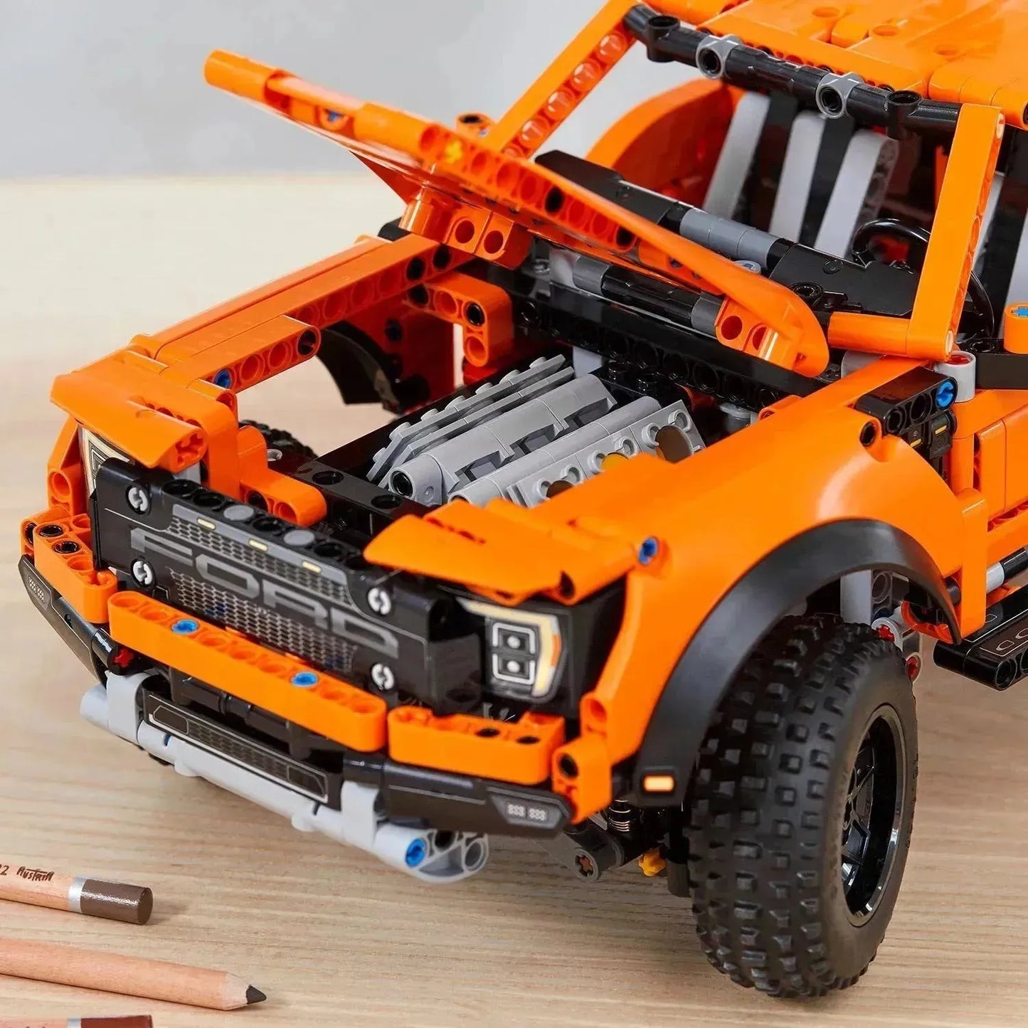 LEGO Ford Raptor F150 American Pick Up Truck 42126 Technic