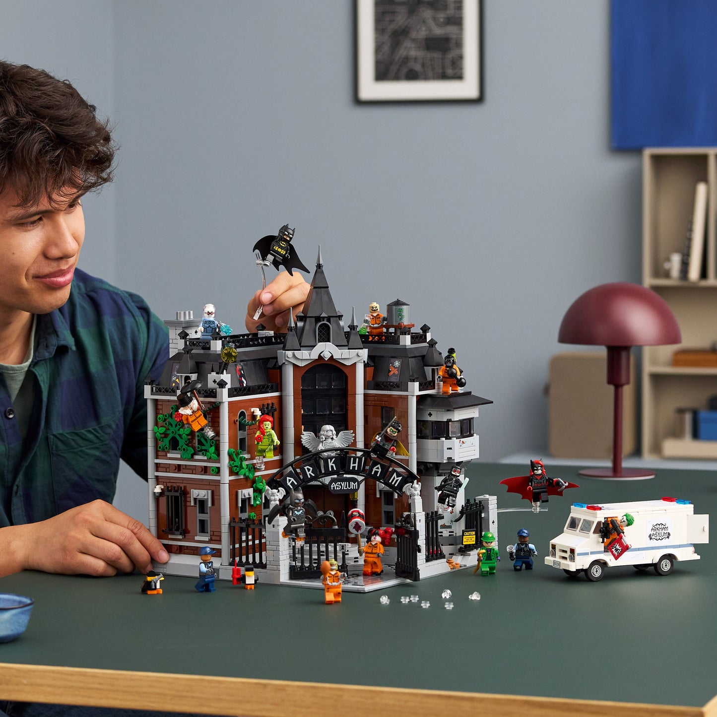 LEGO Arkham Asylum 76300 Superheroes