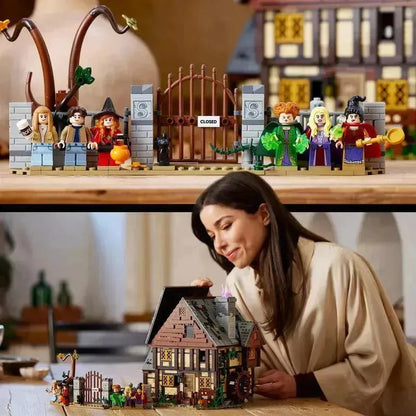 LEGO Disney Hocus Pocus: het huisje van de Sanderson-zussen 21341 Ideas LEGO IDEAS @ 2TTOYS | Official LEGO shop😊🥰 LEGO €. 229.99