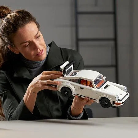 LEGO Porsche 911 Iconic 10295 Creator Expert LEGO CREATOR EXPERT @ 2TTOYS | Official LEGO shop😊🥰 LEGO €. 139.99